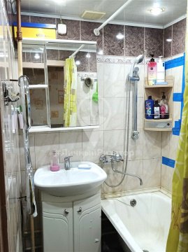 3-к квартира, 1/9 эт., 53м²
