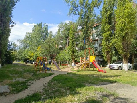 3-к квартира, 5/5 эт., 57м²