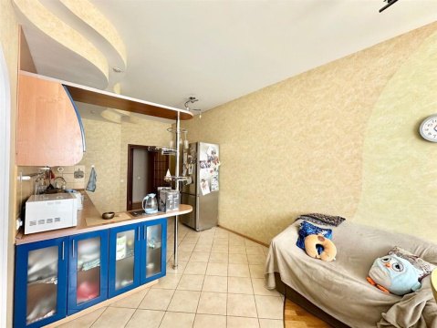3-к квартира, 4/25 эт., 138м²