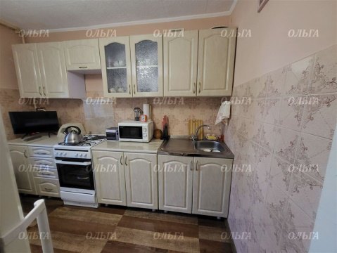 2-к квартира, 1/5 эт., 45м²