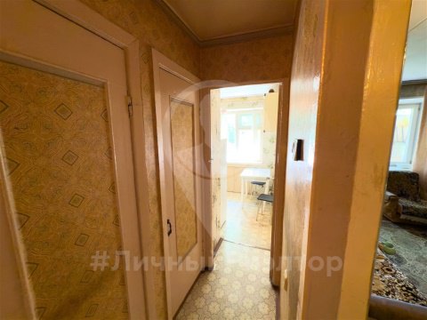 2-к квартира, 5/5 эт., 44м²