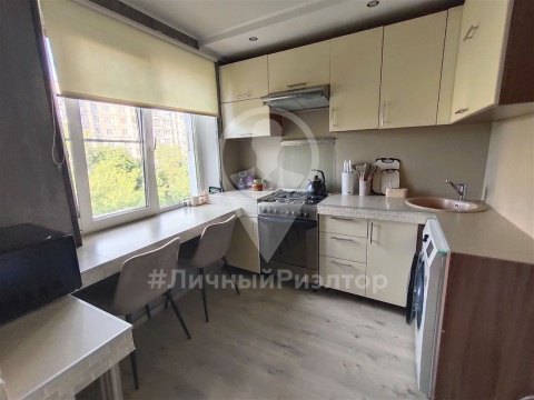 1-к квартира, 5/5 эт., 30м²