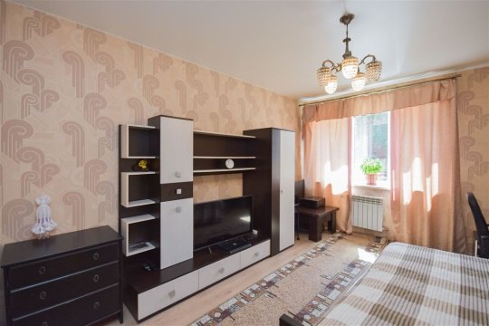 2-к квартира, 1/3 эт., 51м²