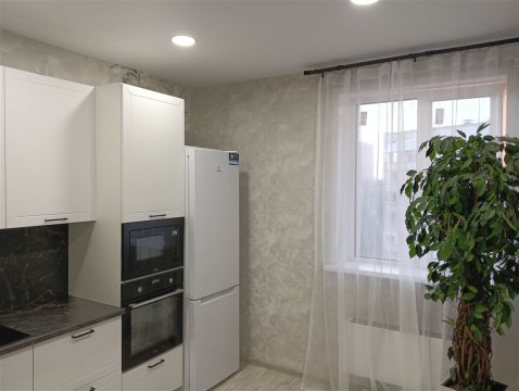 1-к квартира, 7/27 эт., 41м²