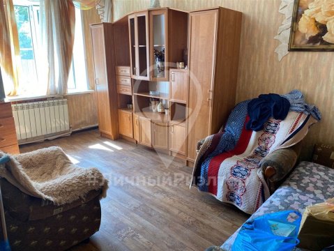 3-к квартира, 1/2 эт., 53м²
