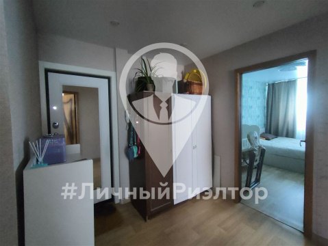 3-к квартира, 5/5 эт., 63м²