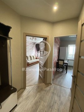 1-к квартира, 10/11 эт., 40м²