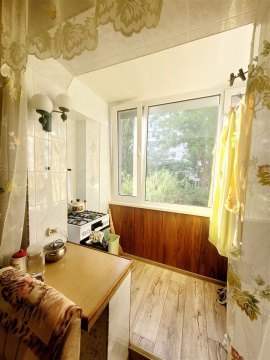 3-к квартира, 2/9 эт., 66м²