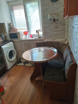 2-к квартира, 1/5 эт., 44м²