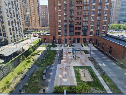 1-к квартира, 4/23 эт., 45м²