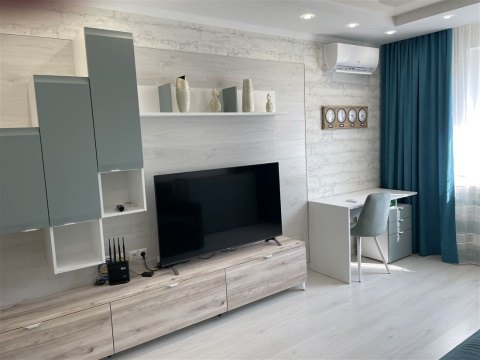 1-к квартира, 3/19 эт., 43м²