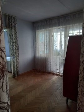 4-к квартира, 3/4 эт., 43м²