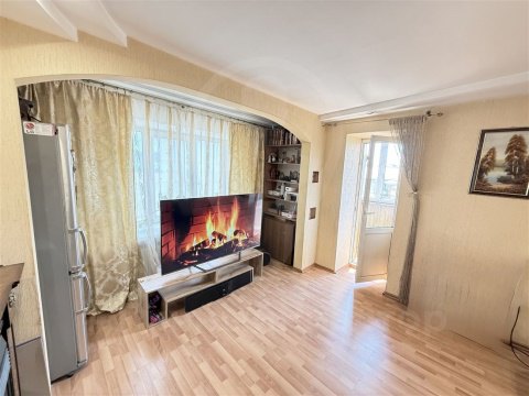 3-к квартира, 6/9 эт., 62м²