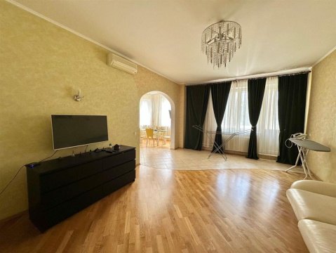 3-к квартира, 4/25 эт., 138м²