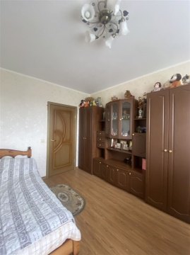 2-к квартира, 3/17 эт., 54м²
