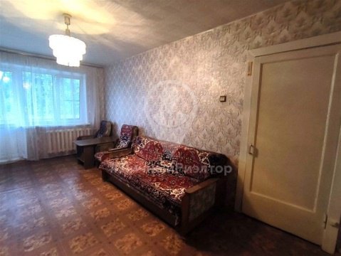 2-к квартира, 5/5 эт., 43м²