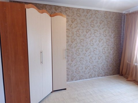 4-к квартира, 3/14 эт., 91м²