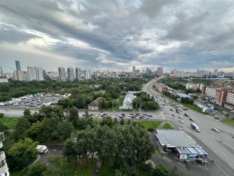 1-к квартира, 16/17 эт., 40м²