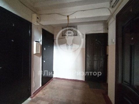 1-к квартира, 1/2 эт., 27м²