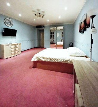 3-к квартира, 2/5 эт., 90м²