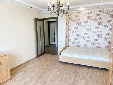 1-к квартира, 10/11 эт., 45м²