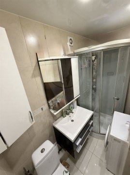 3-к квартира, 6/9 эт., 62м²