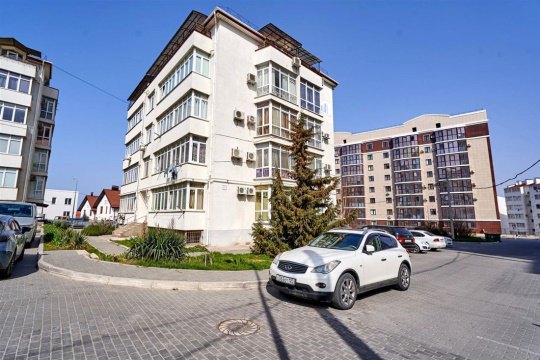 4-к квартира, 4/5 эт., 134м²