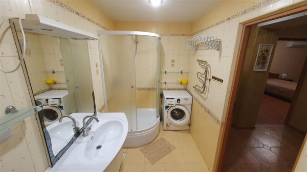 3-к квартира, 3/3 эт., 68м²