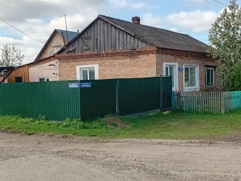 2-к квартира, 1/1 эт., 40м²