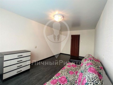 2-к квартира, 9/9 эт., 52м²