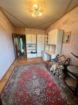 2-к квартира, 4/14 эт., 52м²