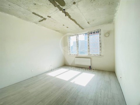 1-к квартира, 9/25 эт., 47м²