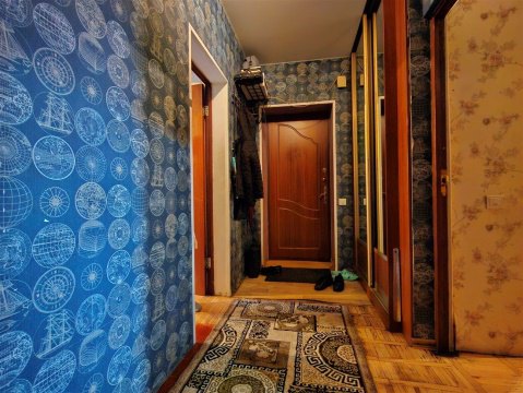 3-к квартира, 4/4 эт., 65м²