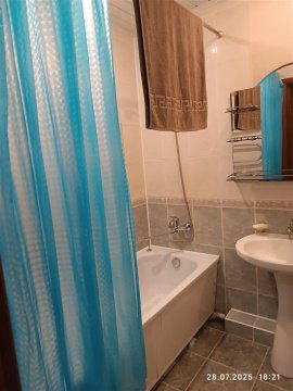 3-к квартира, 6/9 эт., 66м²