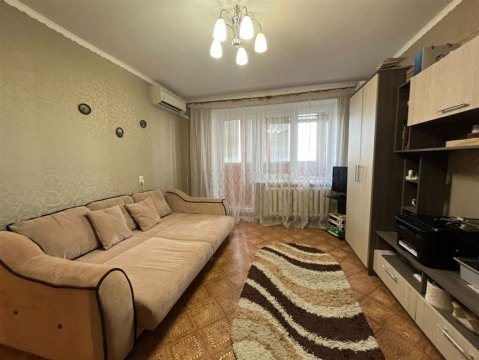 1-к квартира, 7/10 эт., 38м²