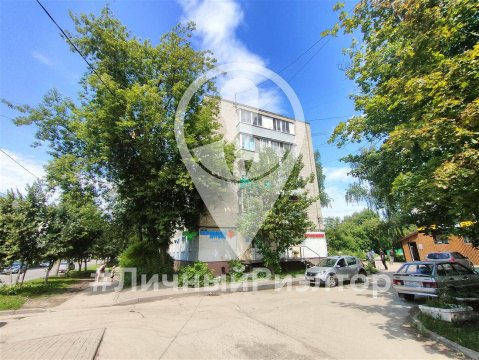 2-к квартира, 5/5 эт., 47м²