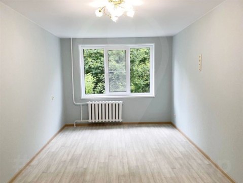 1-к квартира, 1/5 эт., 33м²