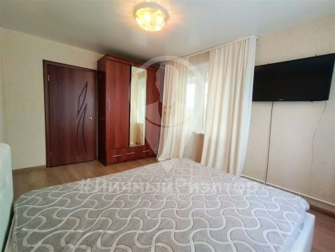 2-к квартира, 9/9 эт., 52м²