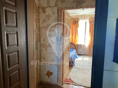 3-к квартира, 1/2 эт., 53м²