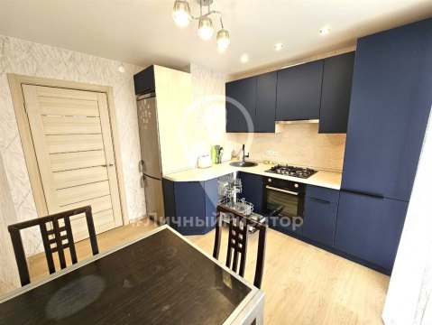 2-к квартира, 4/25 эт., 54м²