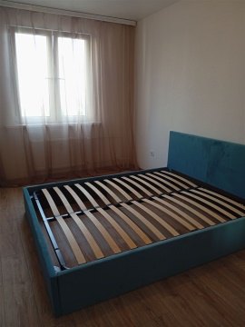2-к квартира, 8/18 эт., 40м²