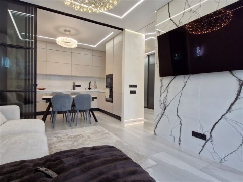 3-к квартира, 4/9 эт., 93м²