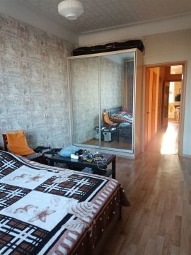 4-к квартира, 5/5 эт., 94м²