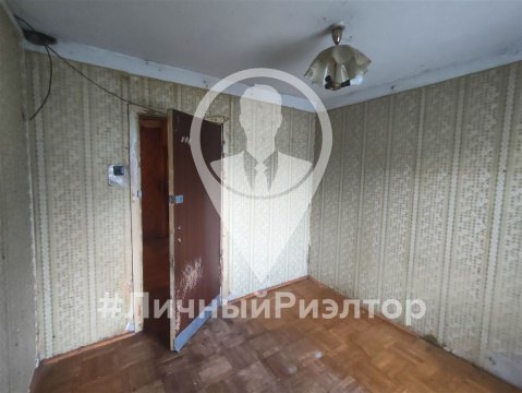 3-к квартира, 1/5 эт., 47м²
