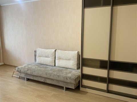 2-к квартира, 6/9 эт., 44м²