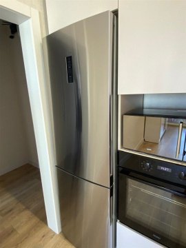 2-к квартира, 8/9 эт., 45м²