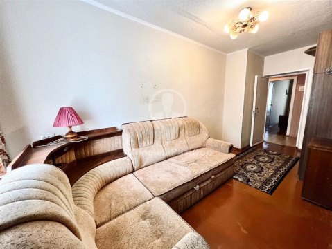 3-к квартира, 3/5 эт., 55м²