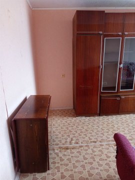 2-к квартира, 4/5 эт., 47м²