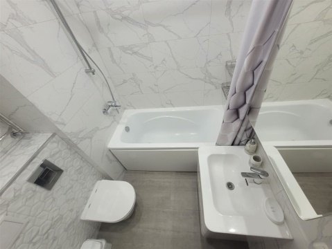 2-к квартира, 5/11 эт., 50м²
