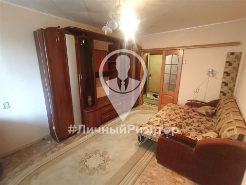 2-к квартира, 3/10 эт., 50м²